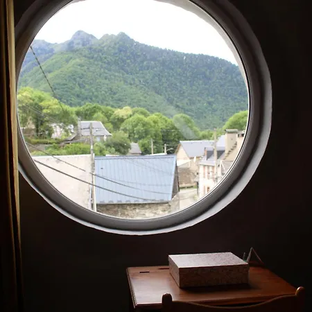 Nyaraló La Maison Bleue Des Pyrenees *